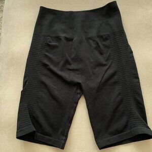 Alphalete Women's Biker Shorts